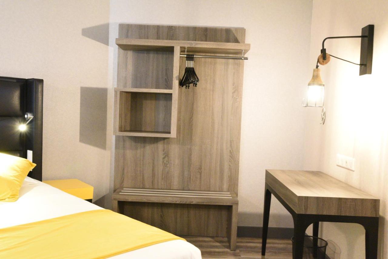 The Originals Boutique, Hotel Montélimar Exteriör bild